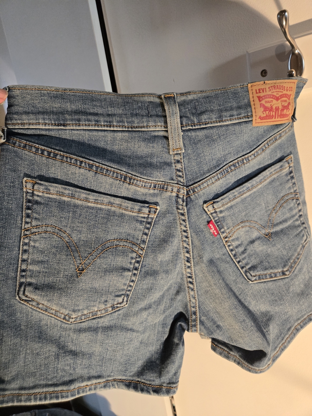 Levi's Light Wash Denim Shorts - Classic Back Pocket